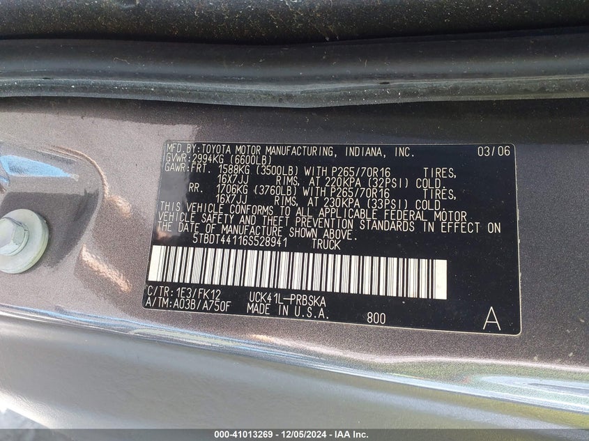 2006 TOYOTA TUNDRA VIN: 5TBDT44116S528941