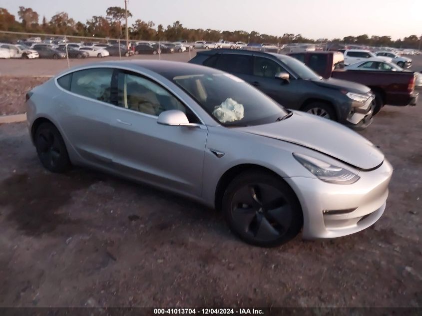 VIN 5YJ3E1EB5JF065265 2018 Tesla Model 3, Long Rang... no.1