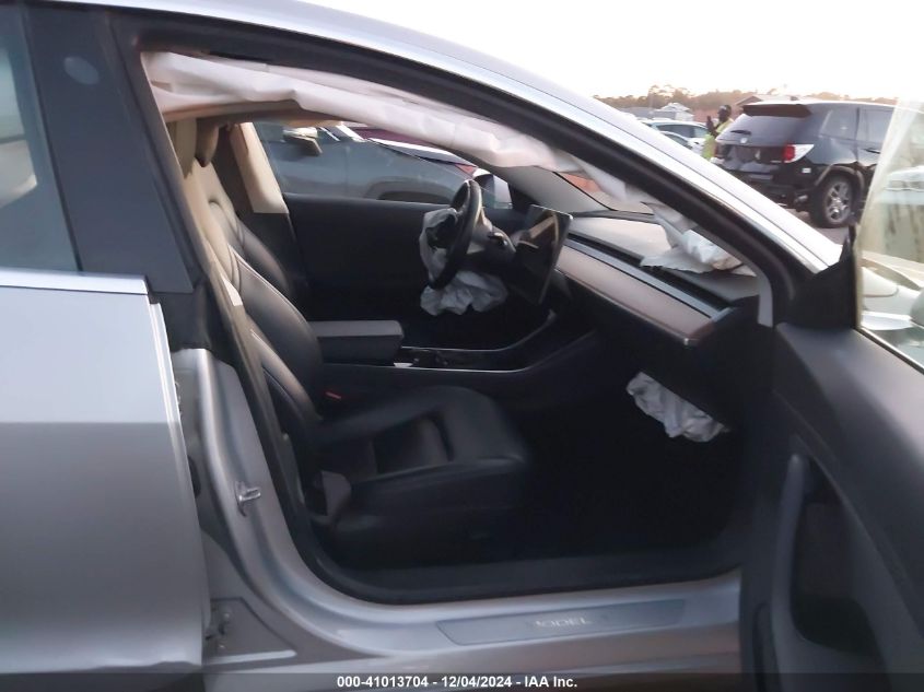 VIN 5YJ3E1EB5JF065265 2018 Tesla Model 3, Long Rang... no.5