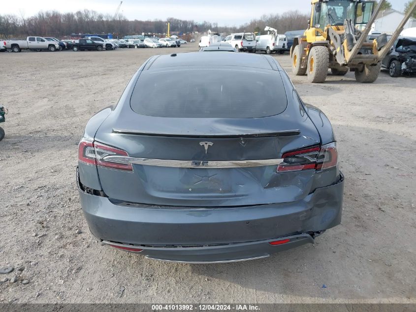 VIN 5YJSA1H17EFP43126 2014 Tesla Model S, P85 no.16