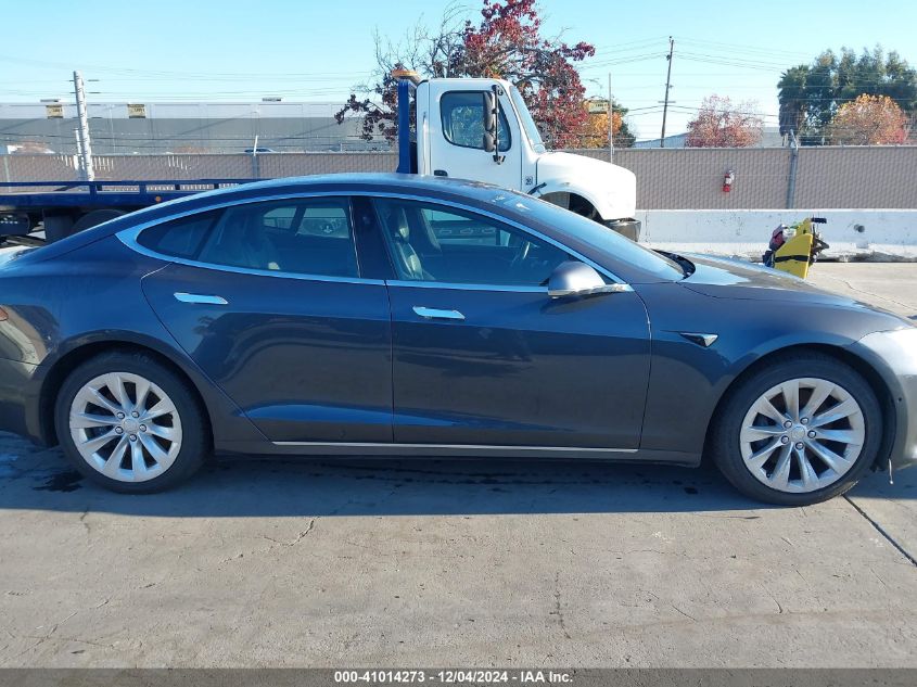 2019 Tesla Model S 100D/75D/Long Range/Standard Range VIN: 5YJSA1E21KF333205 Lot: 41014273