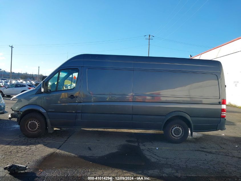 2016 Mercedes-Benz Sprinter 2500 High Roof/High Roof VIN: WD3PE8DD3GP272680 Lot: 41014294