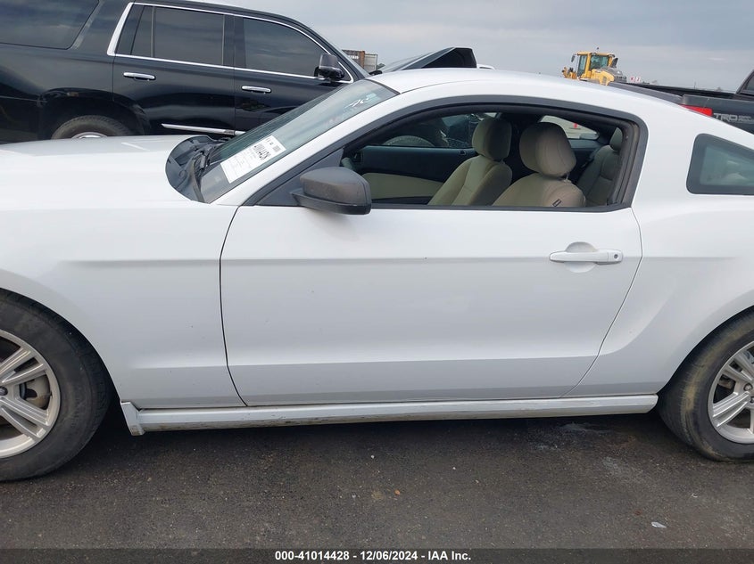 2014 FORD MUSTANG VIN: 1ZVBP8AM6E5212333