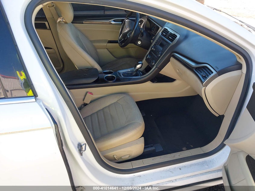 2013 FORD FUSION VIN: 3FA6P0HR2DR227081