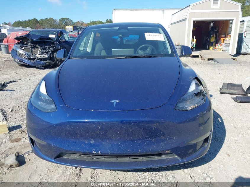 2024 Tesla Model Y Long Range Dual Motor All-Wheel Drive VIN: 7SAYGDEE2RA225741 Lot: 41014971