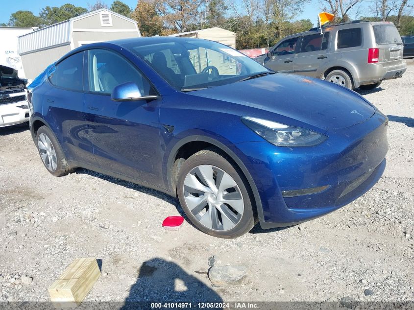 VIN 7SAYGDEE2RA225741 2024 TESLA MODEL Y no.1