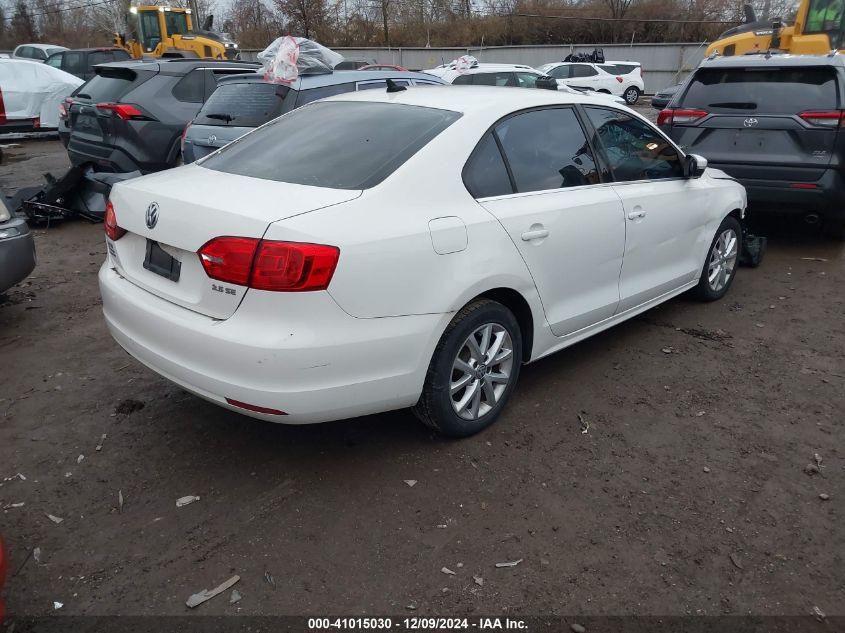 VIN 3VWDX7AJ2DM288682 2013 Volkswagen Jetta, 2.5L Se no.4