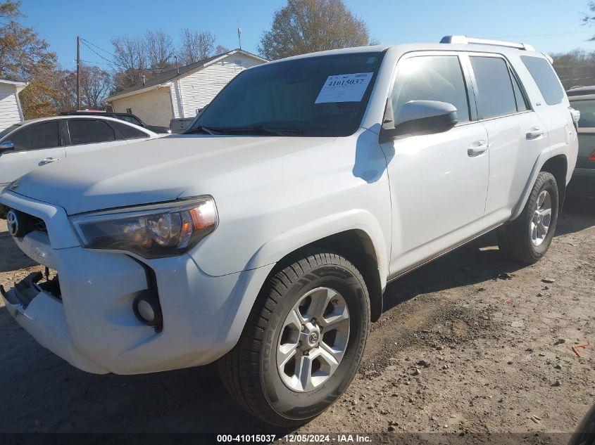 VIN JTEZU5JR9J5181413 2018 TOYOTA 4RUNNER no.2