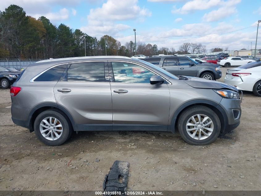 2017 KIA SORENTO 2.4L LX - 5XYPG4A38HG195524