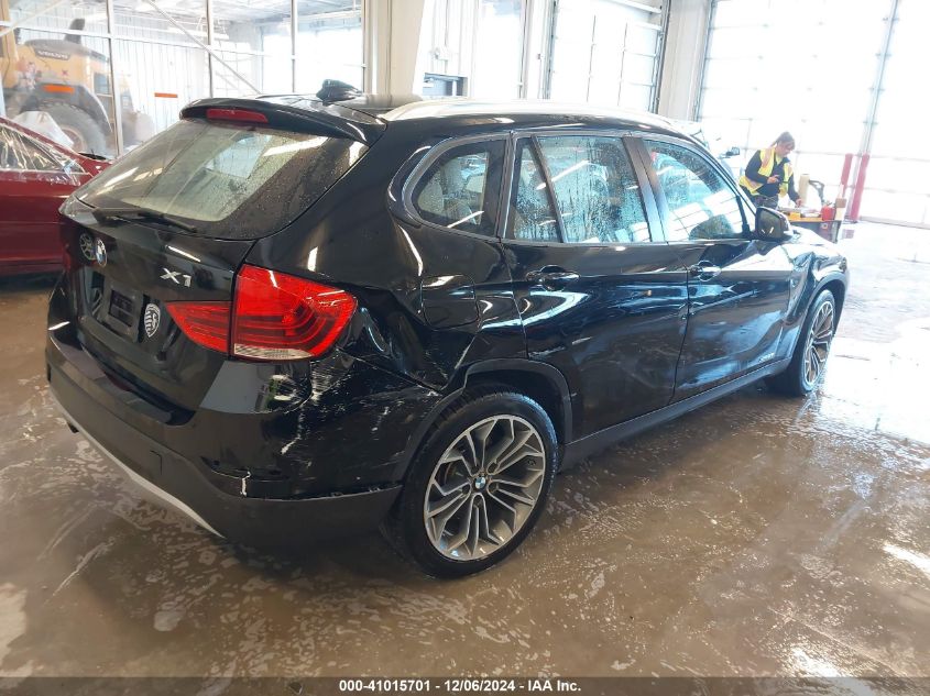 VIN WBAVM5C52DVV89539 2013 BMW X1, Xdrive35I no.4