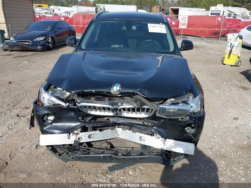 VIN 5UXWX9C32H0W72667 2017 BMW X3, Xdrive28I no.12