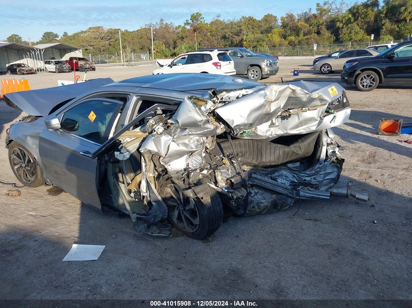 2016 HONDA ACCORD VIN: 1HGCR2F98GA017185