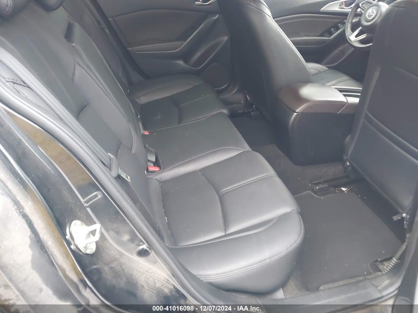 2018 MAZDA MAZDA3 VIN: 3MZBN1V39JM172624