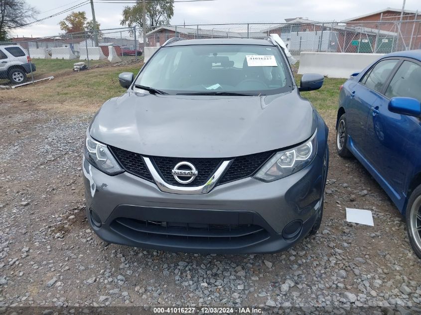 VIN JN1BJ1CP4HW027038 2017 Nissan Rogue, Sport SV no.12