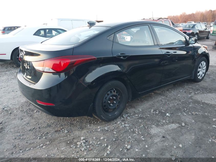 VIN KMHDH4AE6GU575486 2016 Hyundai Elantra, SE no.4