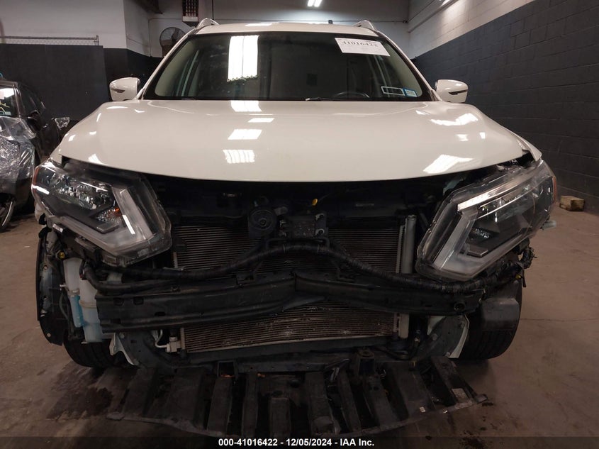 2017 NISSAN ROGUE SV - 5N1AT2MV4HC883586