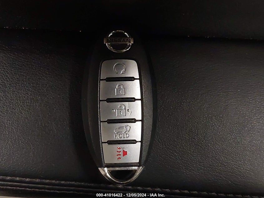 2017 NISSAN ROGUE SV - 5N1AT2MV4HC883586