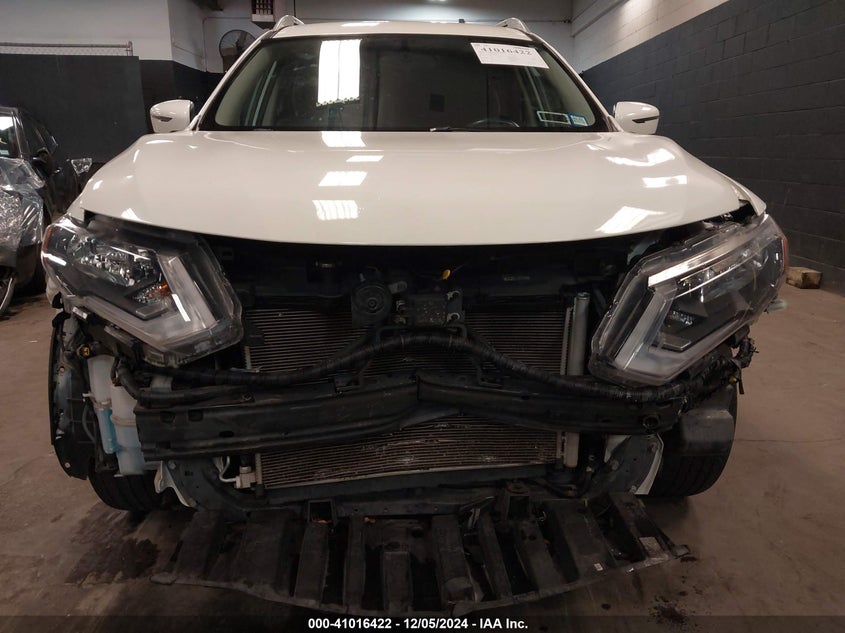 2017 NISSAN ROGUE SV - 5N1AT2MV4HC883586