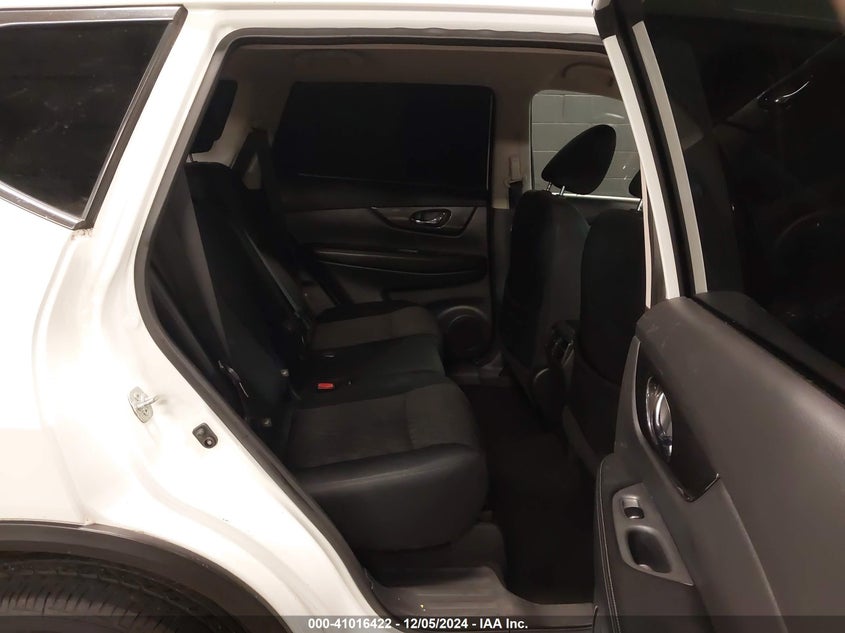 2017 NISSAN ROGUE SV - 5N1AT2MV4HC883586