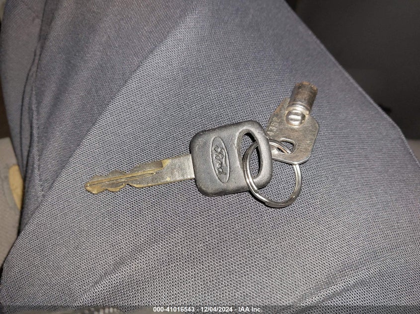 2013 FORD E-250 COMMERCIAL - 1FTNE2EW2DDA24296