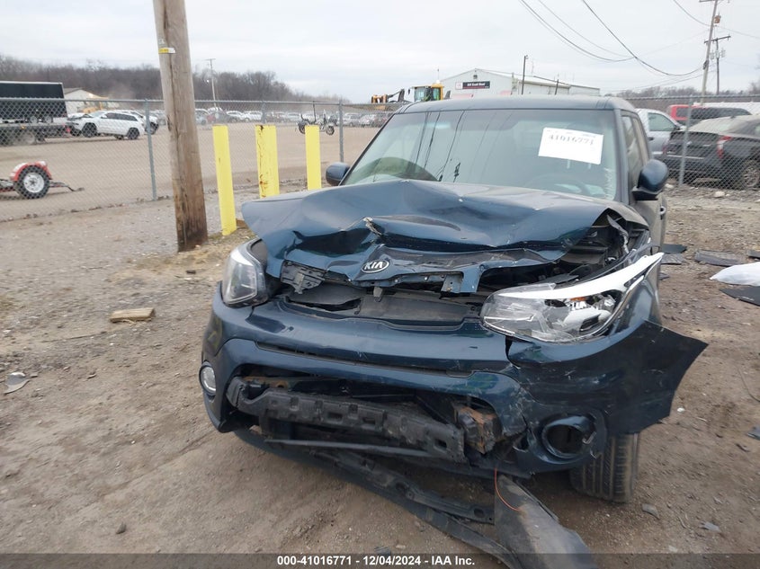 2017 KIA SOUL VIN: KNDJP3A52H7418283
