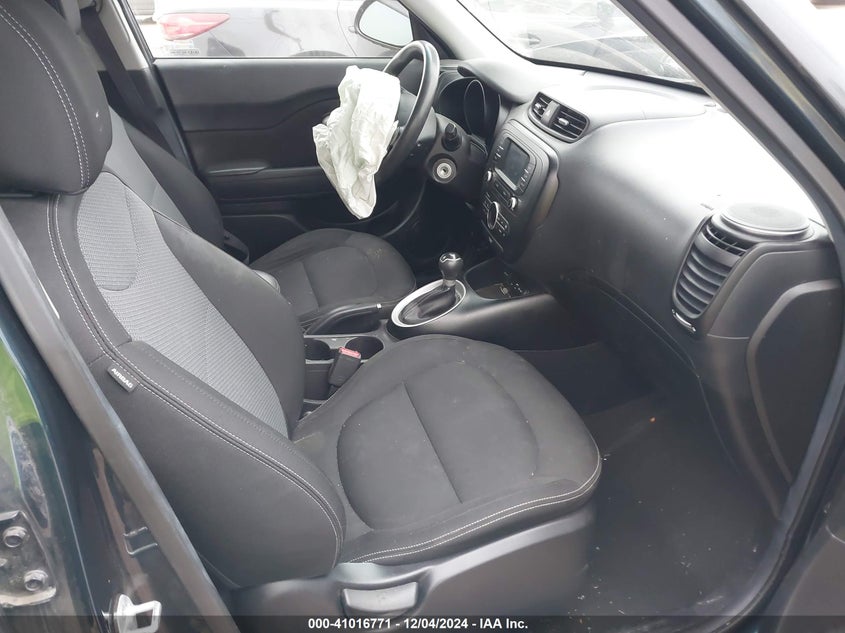 2017 KIA SOUL VIN: KNDJP3A52H7418283