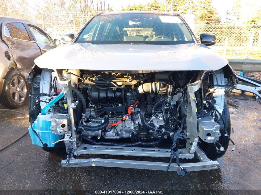 VIN 4T3E6RFV0NU073979 2022 TOYOTA RAV4 HYBRID XSE