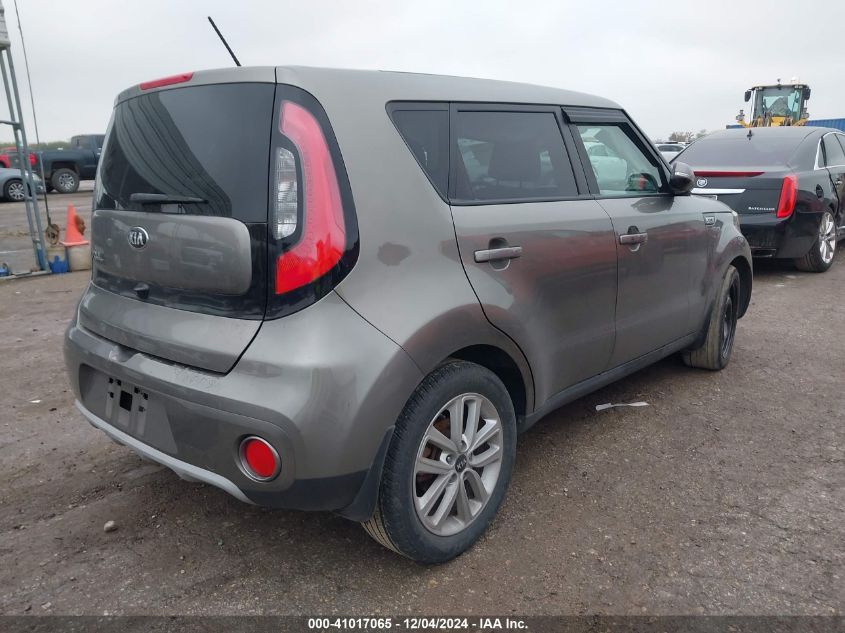 VIN KNDJP3A5XK7642814 2019 KIA SOUL no.4