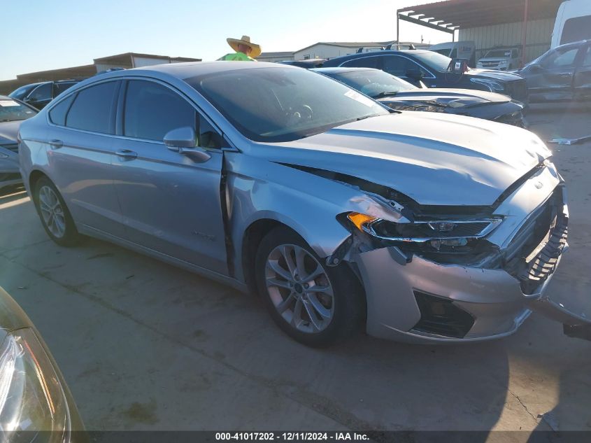 VIN 3FA6P0MU5KR149726 2019 FORD FUSION HYBRID no.1