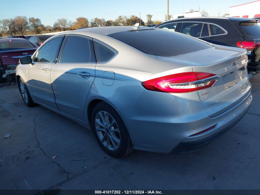 VIN 3FA6P0MU5KR149726 2019 FORD FUSION HYBRID no.3