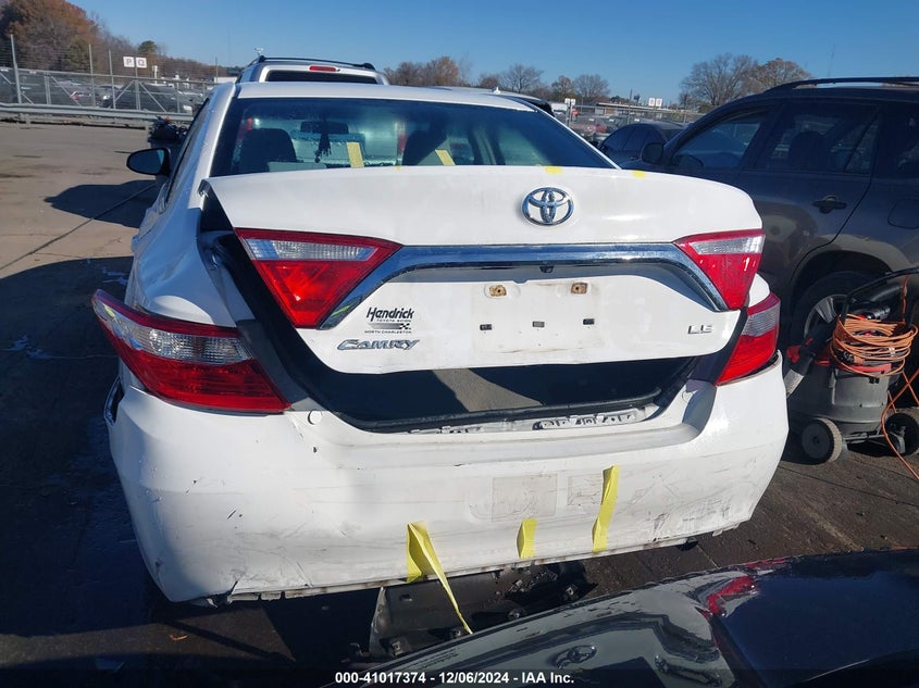 2015 TOYOTA CAMRY LE - 4T1BF1FKXFU097789