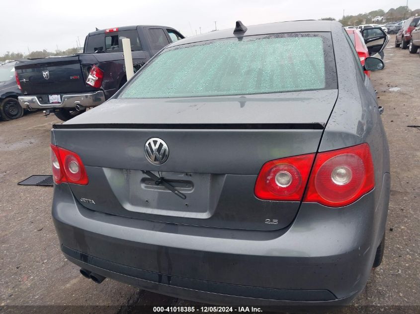 2007 Volkswagen Jetta Wolfsburg Edition VIN: 3VWEF81K97M083550 Lot: 41018385