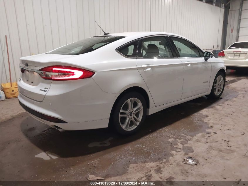 VIN 3FA6P0LU1JR285044 2018 Ford Fusion, Hybrid SE no.4