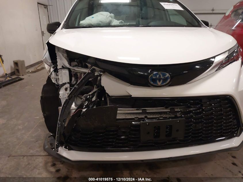 VIN 5TDDSKFC1PS108059 2023 TOYOTA SIENNA no.6