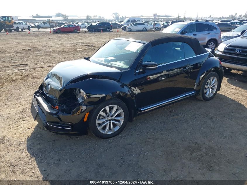 VIN 3VW5L7AT2EM822511 2014 VOLKSWAGEN BEETLE no.2