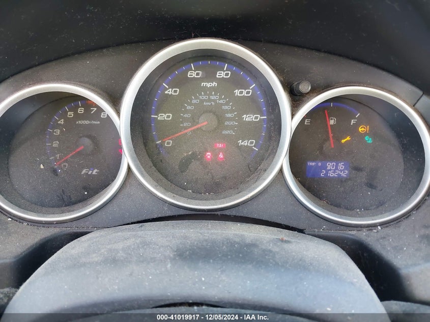 2008 HONDA FIT VIN: JHMGD37638S037038