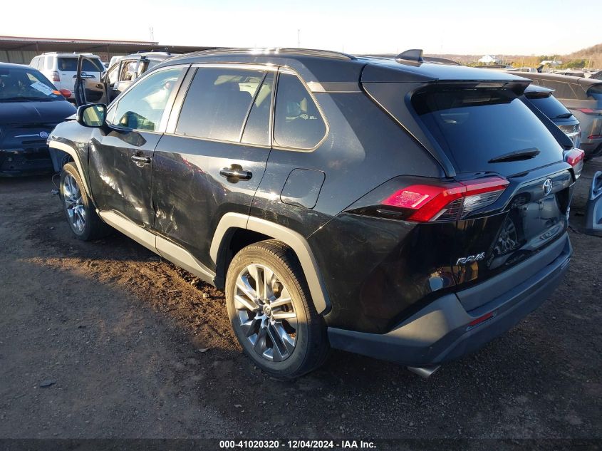 VIN 2T3A1RFV6MC207424 2021 Toyota RAV4, Xle Premium no.3