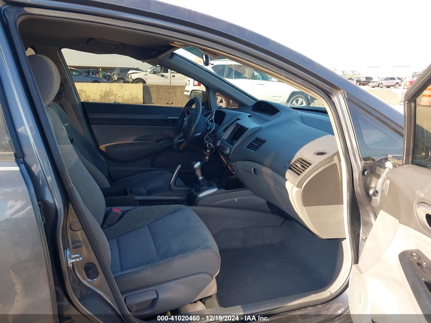 2011 HONDA CIVIC VIN: 19XFA1E57BE007510