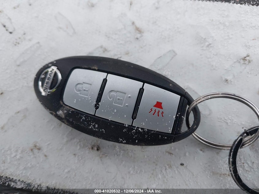 2014 NISSAN ROGUE SV - 5N1AT2MV6EC753952