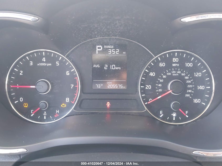 2017 KIA FORTE VIN: 3KPFK4A74HE040060