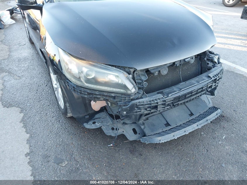 2014 HONDA ACCORD VIN: 1HGCR2F71EA205512