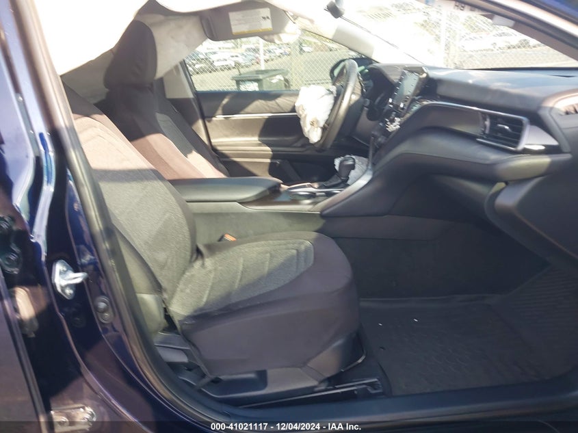 2022 TOYOTA CAMRY VIN: 4T1T11AK6NU073904
