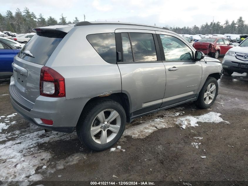 VIN 1C4NJDBB3GD746793 2016 JEEP COMPASS no.4