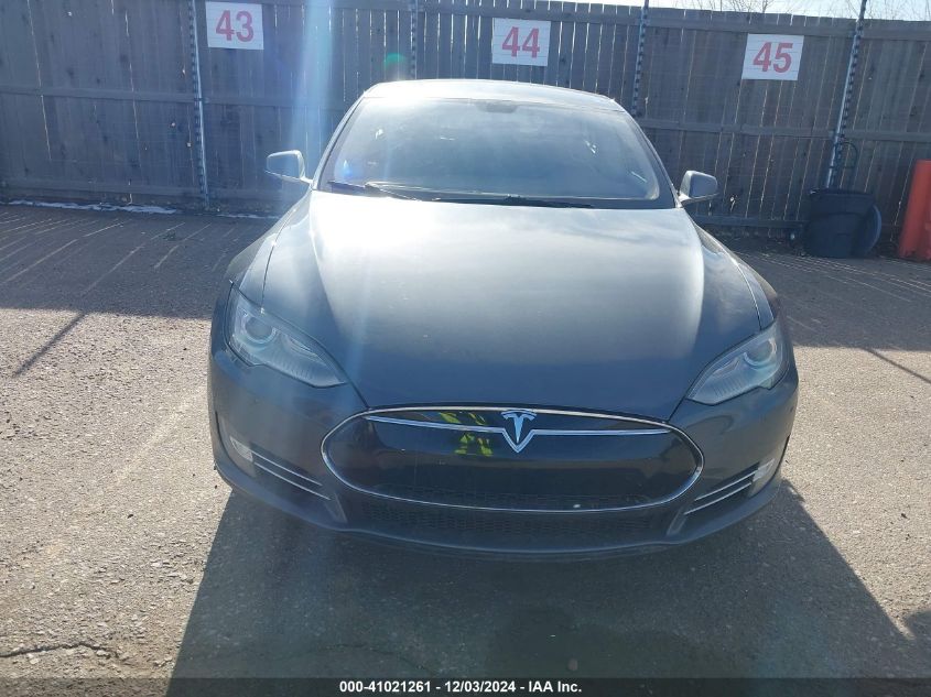 2013 Tesla Model S VIN: 5YJSA1CG9DFP27522 Lot: 41021261