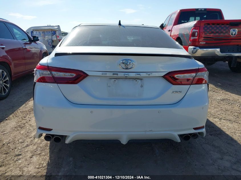 VIN 4T1BZ1HK2JU011050 2018 Toyota Camry, Xse V6 no.17