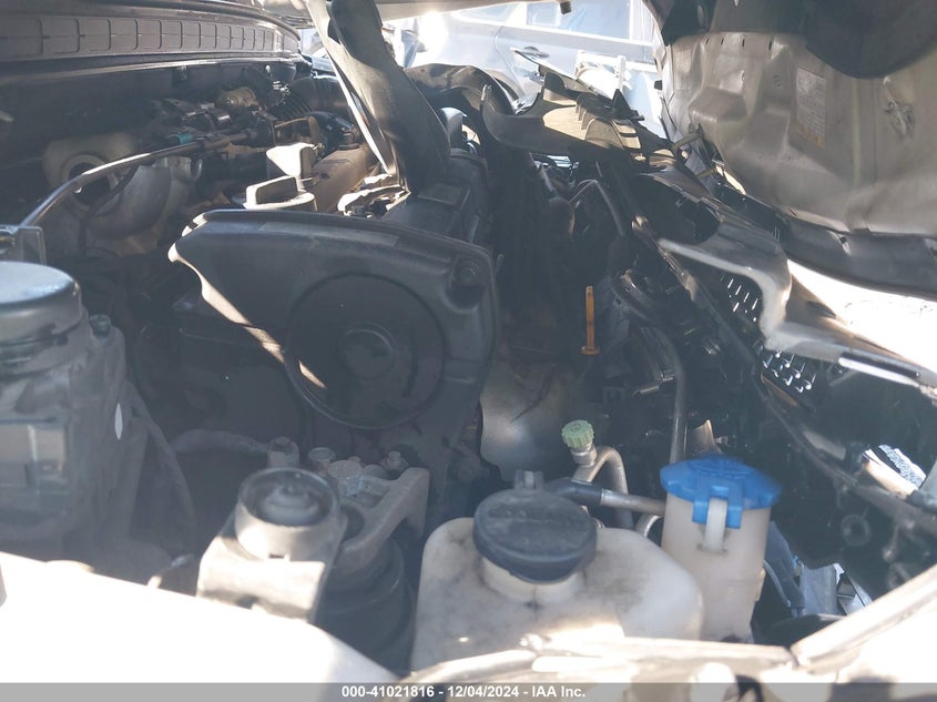 2010 HYUNDAI ELANTRA TOURING VIN: KMHDC8AE1AU068010