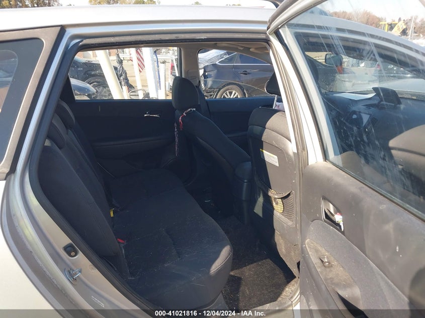 2010 HYUNDAI ELANTRA TOURING VIN: KMHDC8AE1AU068010
