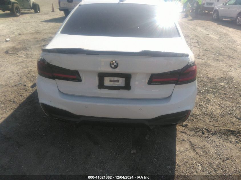 VIN WBAJE7C58JWD53090 2018 BMW 540I no.16