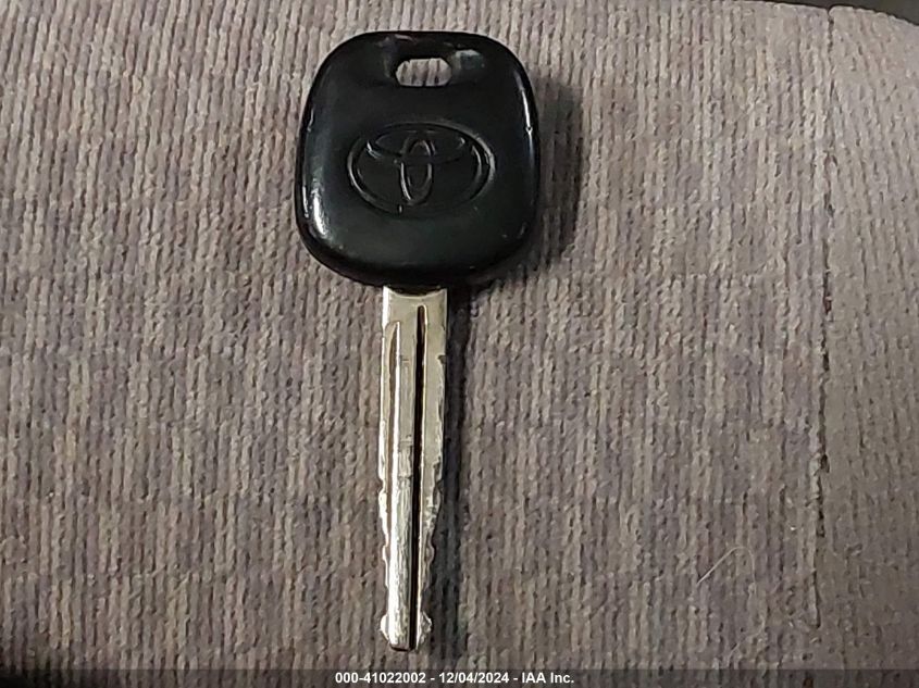 2006 Toyota Corolla VIN: 2T1BR30EX63631123 Lot: 41022002