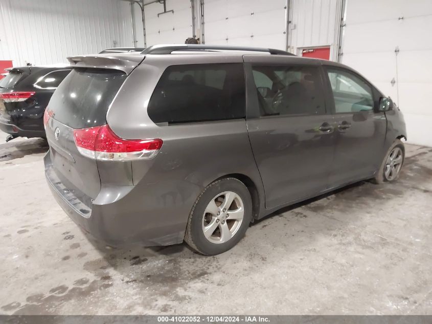 VIN 5TDKK3DC4ES495199 2014 TOYOTA SIENNA no.4